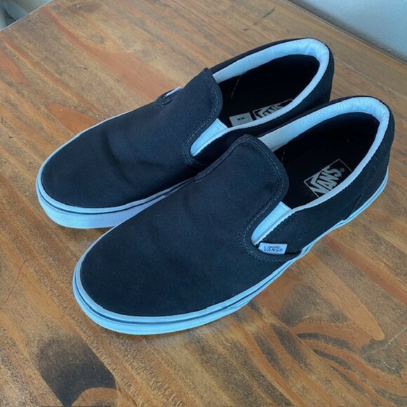 Vans Black Slip-on Sneakers - Size 6 - Picture 2 of 9